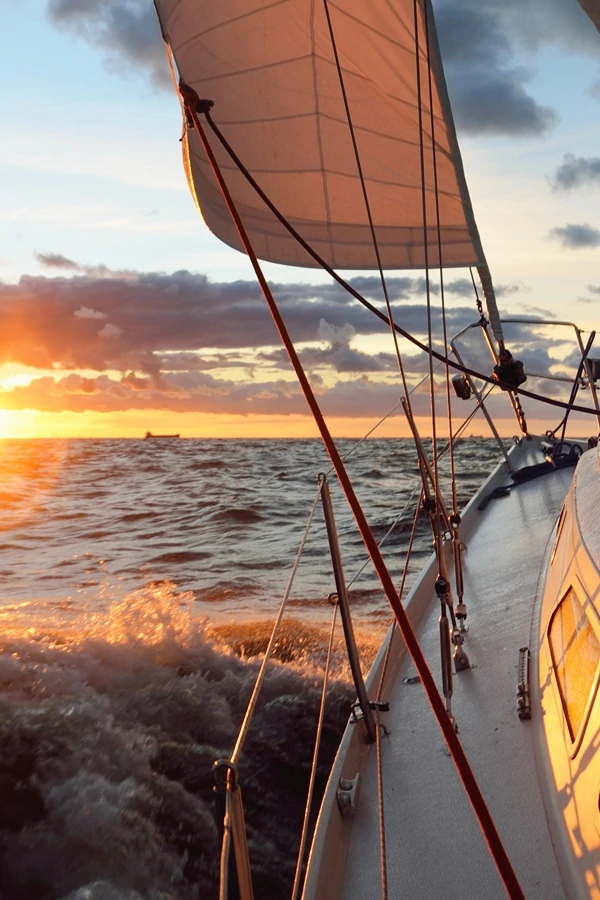 How to stop self-sabotaging and achieve your goals.